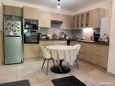 bourgoin - t2 39 m² + garage-780 -cc