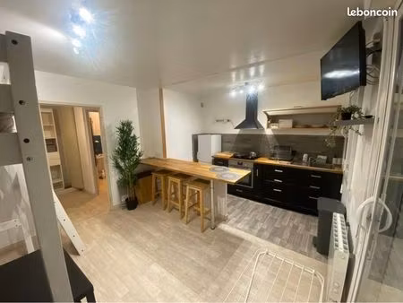 charmant studio meublé avec parking privatif