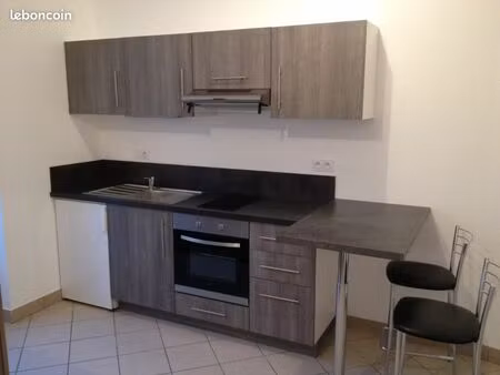 studio meublé neuf laval centre