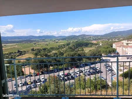 t3 meuble avec terrasse et parking