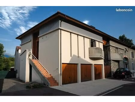 magnifique t5 duplex en plein centre de varces allières et risset