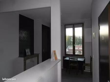 appartement t1 refait à neuf metro gare d'oullins