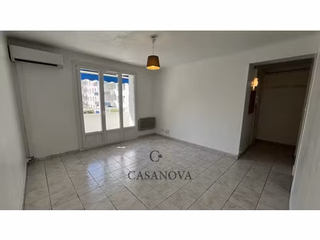 location appartement 3 pièces 53 m² à montpellier (34000)  805 €