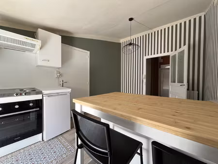 appartement 28.40m2 beaumont centre bourg