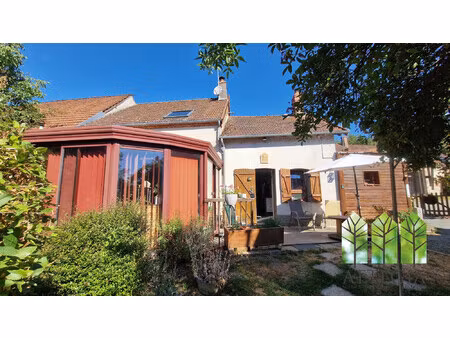 maison 3 chambres  sauna  jardin et dependences