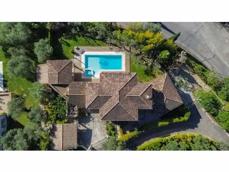 villa contemporaine de prestige – vue mer – piscine chauffée & jacuzzi – saint-jean grasse