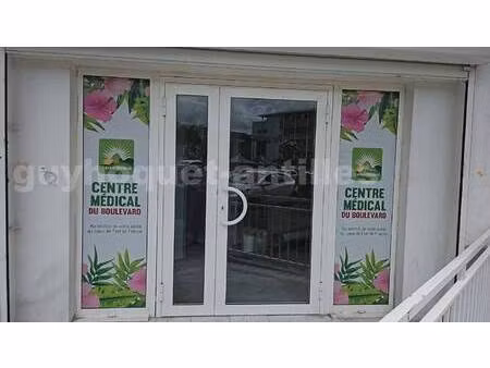 local d'activités à louer