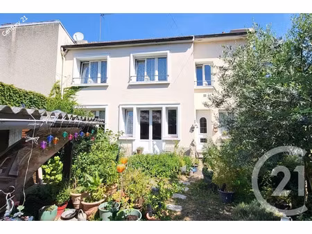 vente maison 5 pièces 126 m² à chateau-thierry (02400)  180 000 €