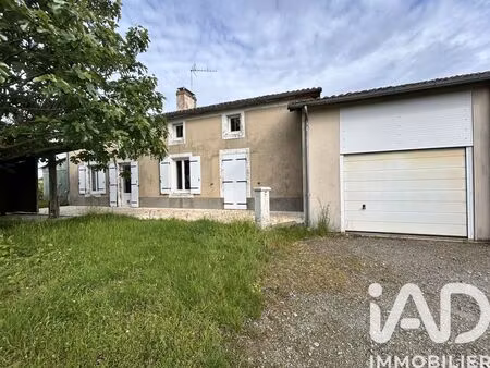 maison à pougne-hérisson (79130)