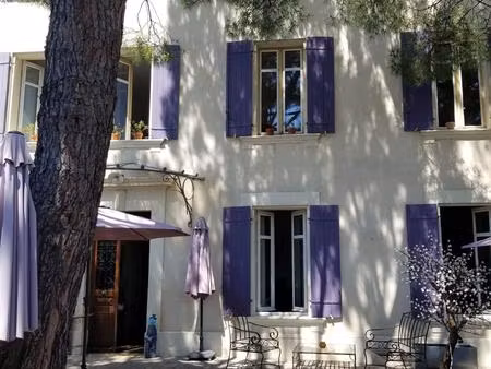 une propriété de caractère aux portes d'avignon