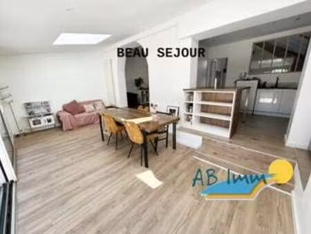 vente maison à lorient (56100) : à vendre / 117m² lorient