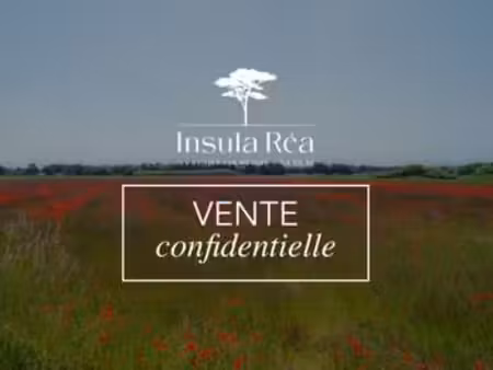 vente maison piscine à saint-martin-de-ré (17410) : à vendre piscine / 165m² saint-martin-