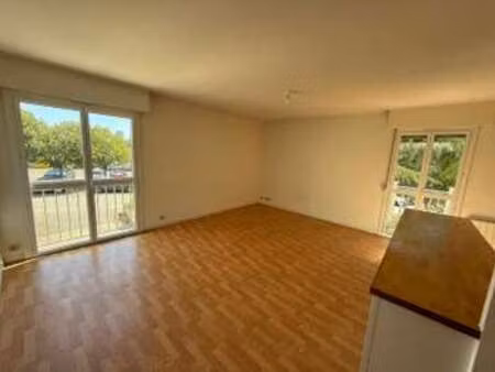 location appartement 3 pièces à noyal-sur-vilaine (35530) : à louer 3 pièces / 71m² noyal-