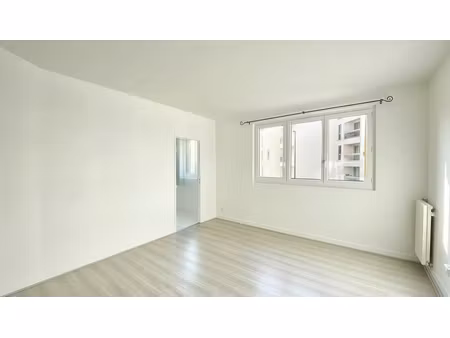 boulogne nord - escudier - métro jean jaurès - studio 35m²