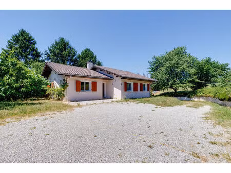 maison sur loisin de 4 pièces pour 93.04 m²