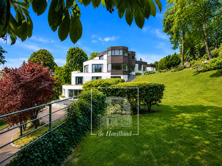 location meublée maison 10 pièces 716 m² à bougival (78380)  16 000 €