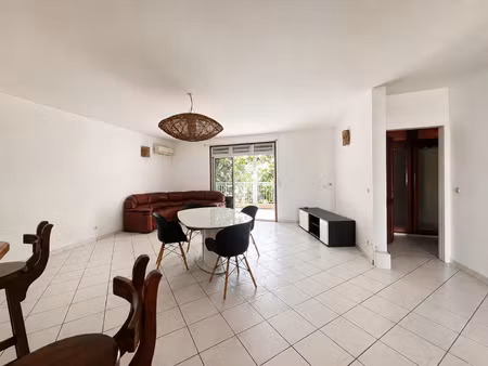 appartement 120 m2 secteur belcourt meublé 3 chambres
