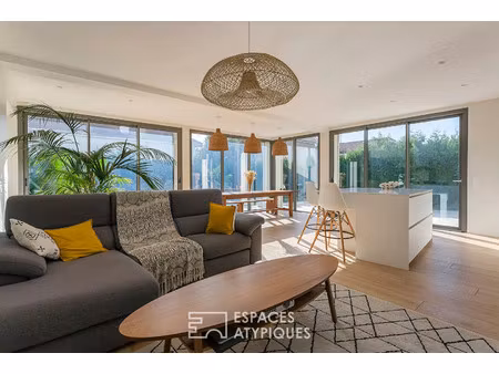location maison 5 pièces 215 m² à bron (69500)