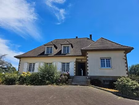 maison pavillonnaire de 208m2 avec un revenu rbnb