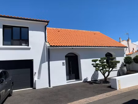 maison saint gilles croix de vie 5 pièce(s)