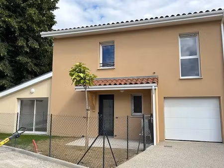 location maison 4 pièces 100 m² à toussieu (69780)