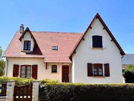 maison familiale 7 pièces sur sous-sol