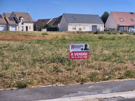 terrain courville sur eure 640 m2