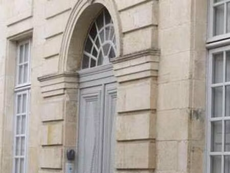 vente appartement 3 pièces à fontenay-le-comte (85200) : à vendre 3 pièces / 66m² fontenay