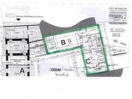 location appartement 5 pièces à montfort-sur-meu (35160) : à louer 5 pièces / 155m² montfo