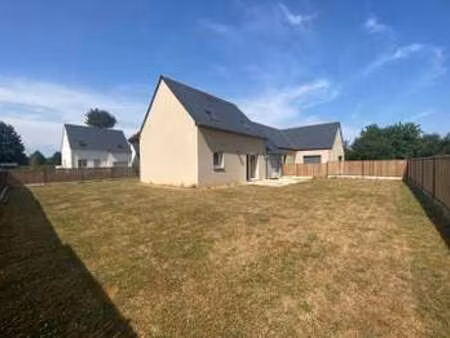location maison à yvignac-la-tour (22350) : à louer / 74m² yvignac-la-tour