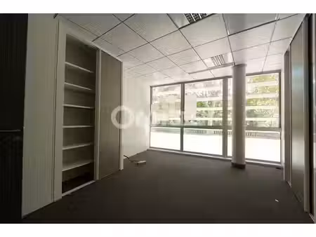 location bureaux lyon 69009 183m² à 512m²