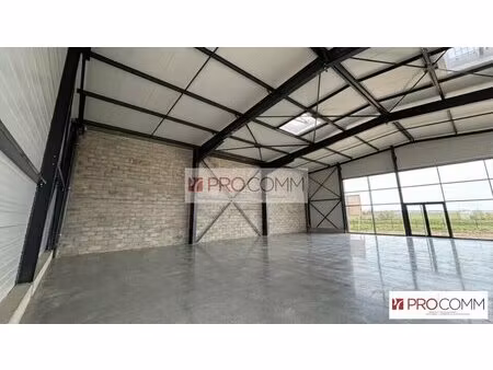 location commerce mainvilliers 28300 434m²