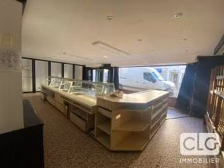 vente bureaux et commerces à scaër (29390) : à vendre / 220m² scaër