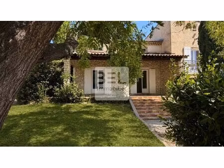 belle maison de famille
