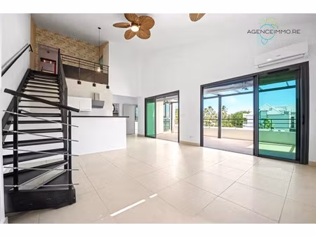 location appartement 4 pièces 98.6 m² à saint gilles les bains (97434)  2 795 €