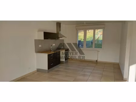 location appartement 3 pièces 58 m² à pompey (54340)  710 €
