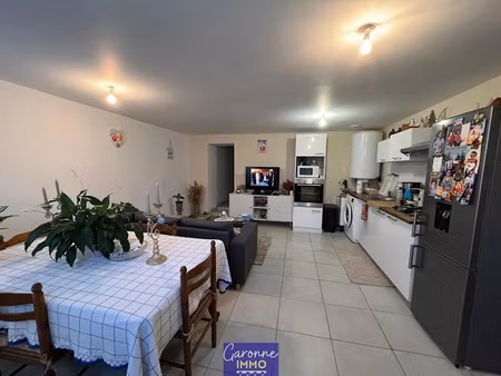 location maison 3 pièces 55 m² à port-sainte-marie (47130)  450 €