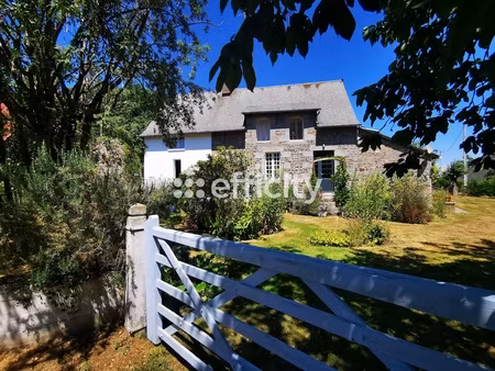 maison 8 pièces - 156 m²