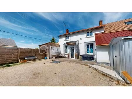 maison de 98 m² à chambon-la-foret
