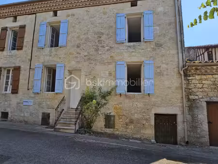 maison de ville de 93 30 m² à miradoux