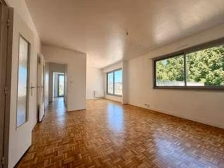 location appartement 2 pièces à sainte-adresse (76310) : à louer 2 pièces / 65m² sainte-ad