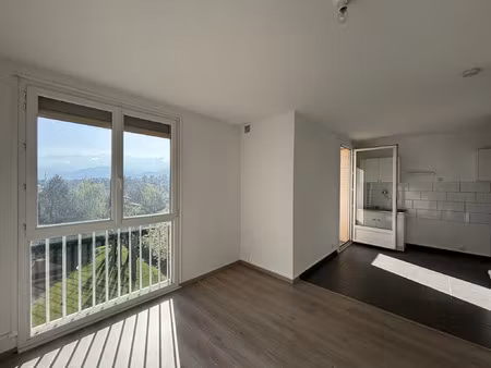 location appartement 1 pièce 30 m² à seyssinet-pariset (38170)