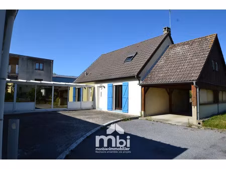 location commerce 154 m² à moussy-le-neuf (77230)