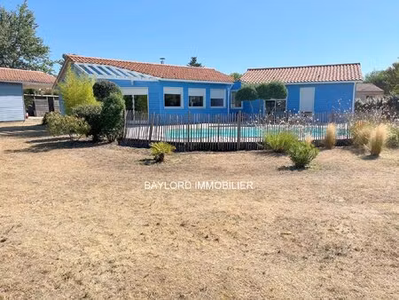 maison avec dépendance et piscine