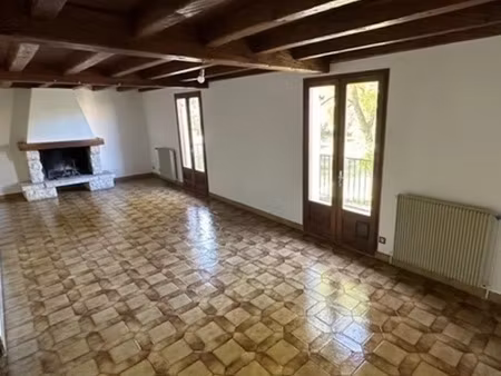 vente maison 6 pièces 128 m² à angouleme (16000)  137 800 €