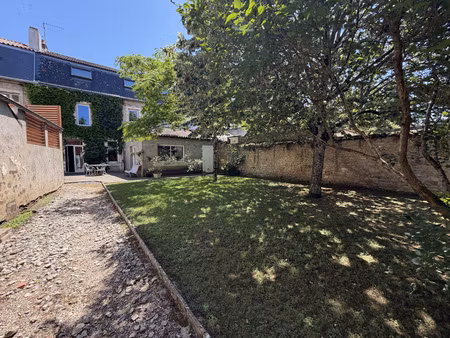 maison de maitre t7 - 230 m² + dependance 150 m² - poitiers blossac