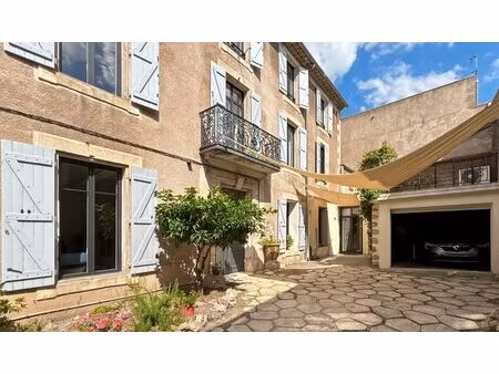 maison de maître rénovée 215 m²  piscine  garage  cour e