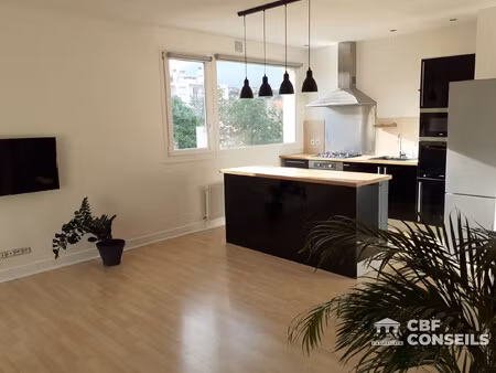 appartement t2 récent avec terrasse  garage et locataire en pla