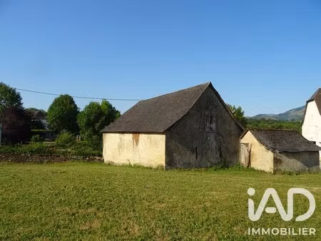 maison à trois-villes (64470)