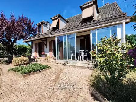 maison cales 6 pièce(s) 4 chambres133 m2 garage/dépendances et terrain constructible